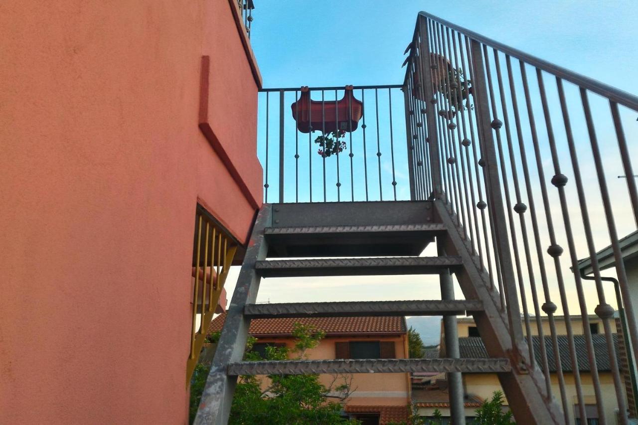 Corona Bed & Breakfast Sardara Exterior foto