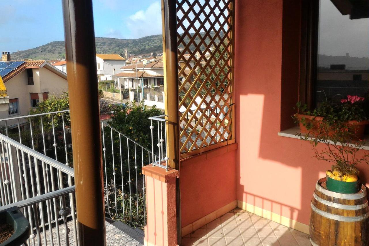 Corona Bed & Breakfast Sardara Exterior foto