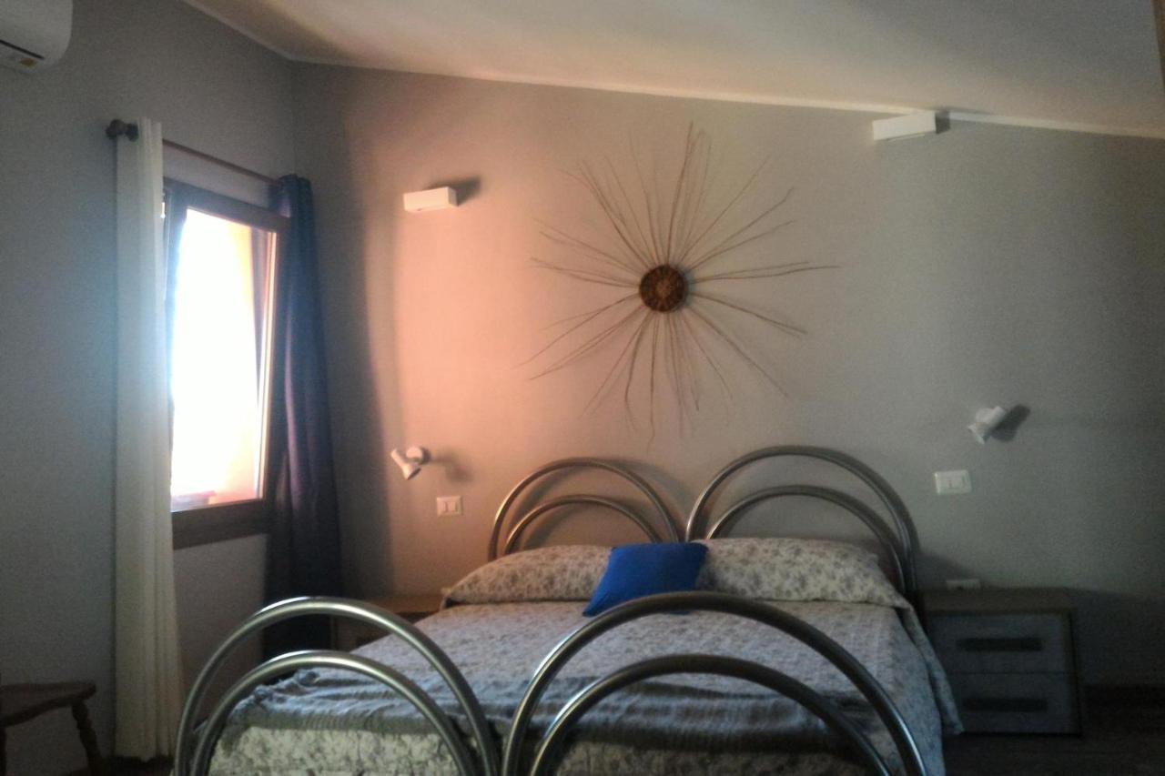 Corona Bed & Breakfast Sardara Exterior foto