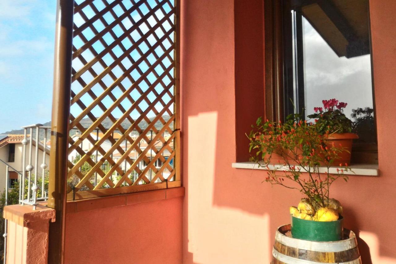 Corona Bed & Breakfast Sardara Exterior foto